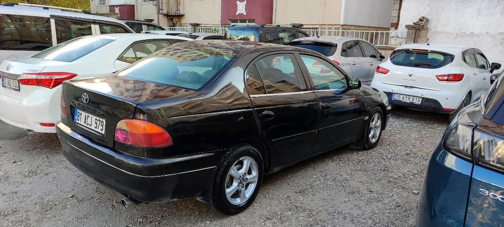 satkık Toyota avansis 1999 - 2
