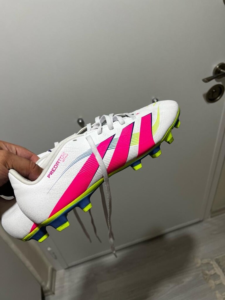 Adidas predator Krampon - 2