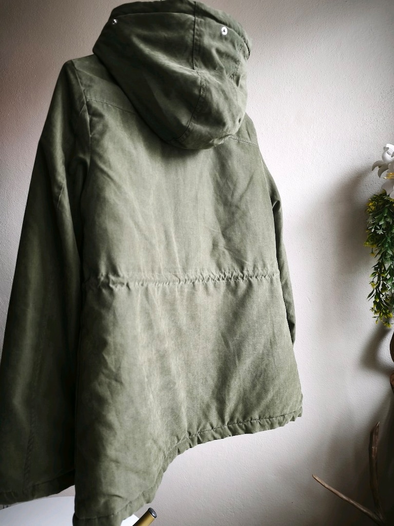 DeFacto İçi Peluş ve Kapitone Detaylı Haki Kadın Parka Mont – L Beden - 11