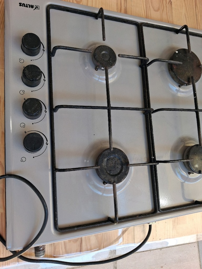 Elektrik çakmaklı 4 gözlü Setüstü ocak - 3