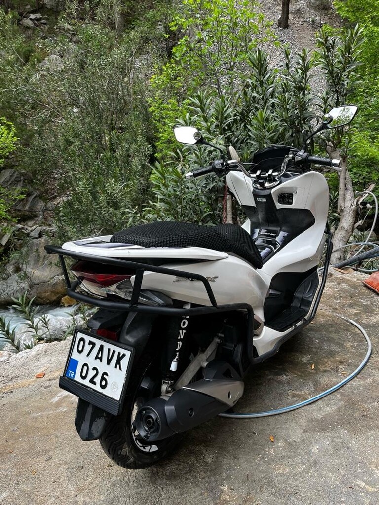 HONDA PCX - 3