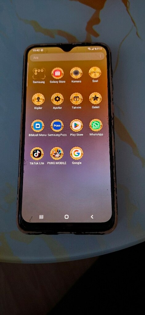 samsung a20 - 2