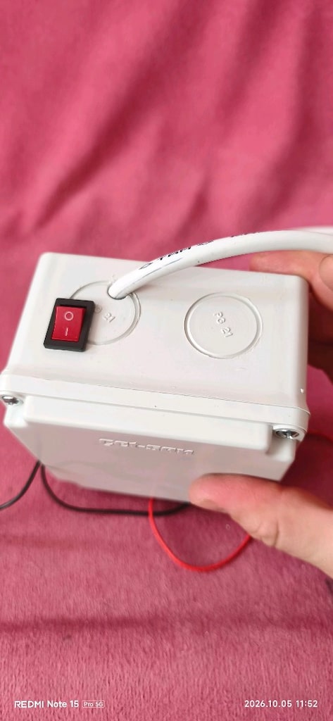 ayarlı1.5 12.5volt mak.3amper göstergeli mini adaptör 900tl - 8