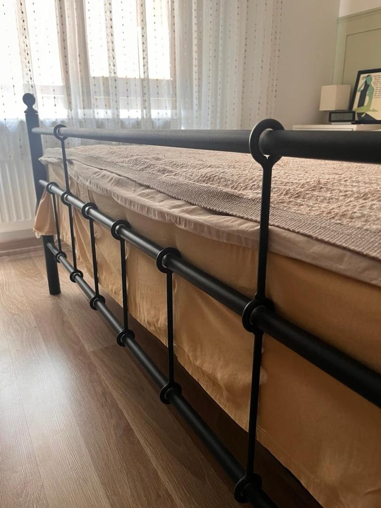 IKEA Tarzı Siyah Ferforje Yatak / Karyola (160x200 cm) – Kusursuz
