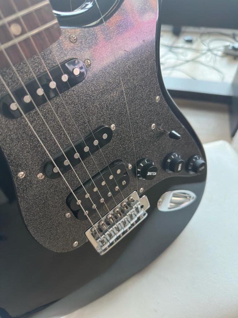 fender squier start elektro gitar gitar tek tel kopmus temiz kilfi var - 2