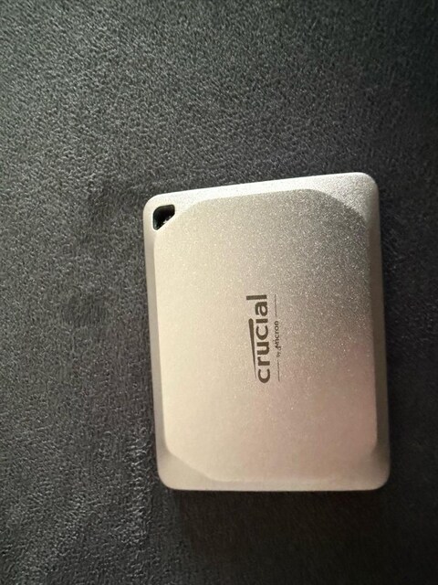 Crucial x9 Pro 1 TB Taşınabilir Ssd