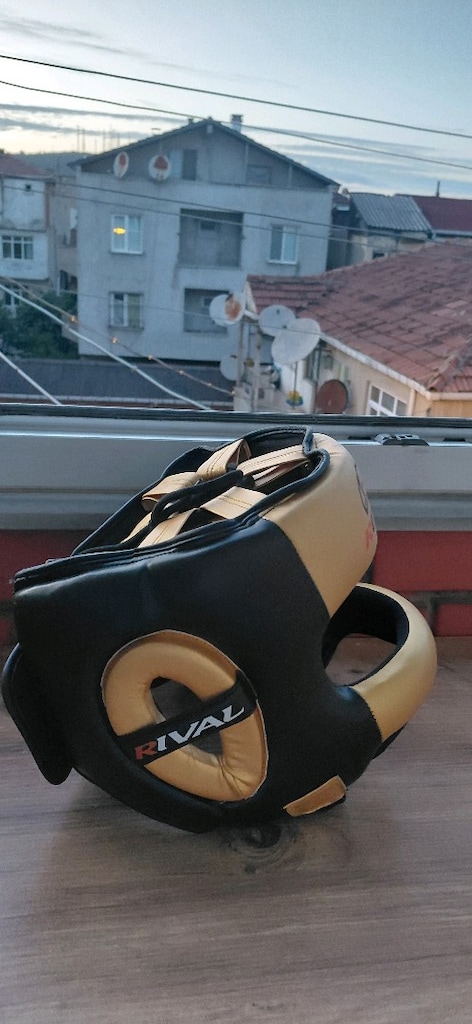 tival kapalı kask altın - 3