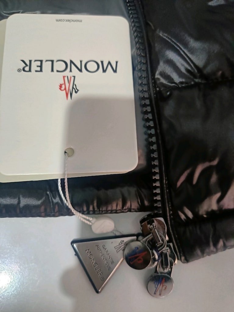Moncler Maya Hooded Short Down Jacket - 3