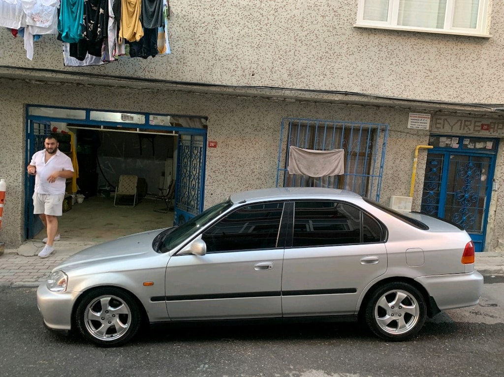 HONDA 1.6 İES GUVENLİK PAKET TÜP YÜZÜ GÖRMEMİŞ TEMİZ ARAÇ - 8