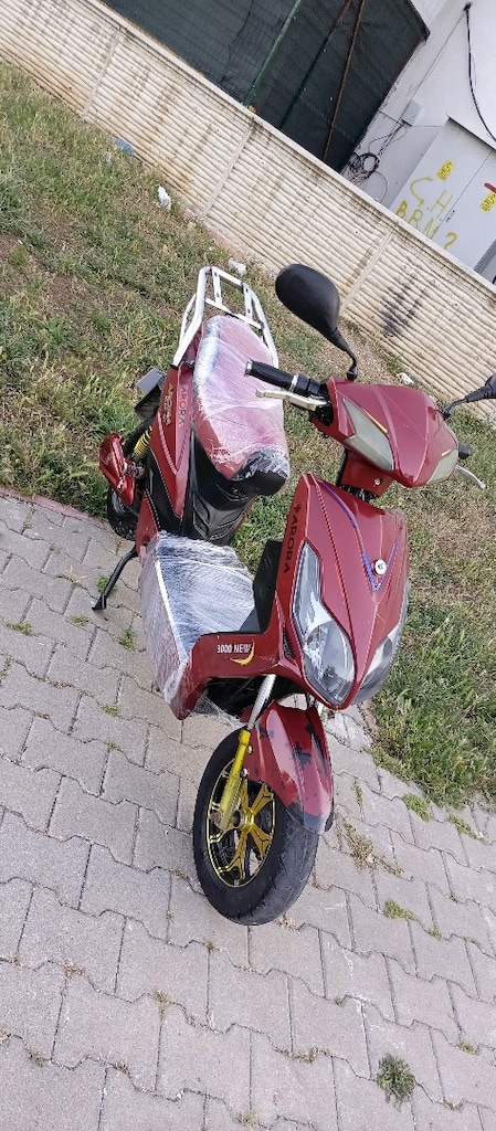 2019 MODEL ARORA ATAK 5 AKÜLÜ 0.249 KW EHLİYET PLAKA ISTEMEZ KELEPİR