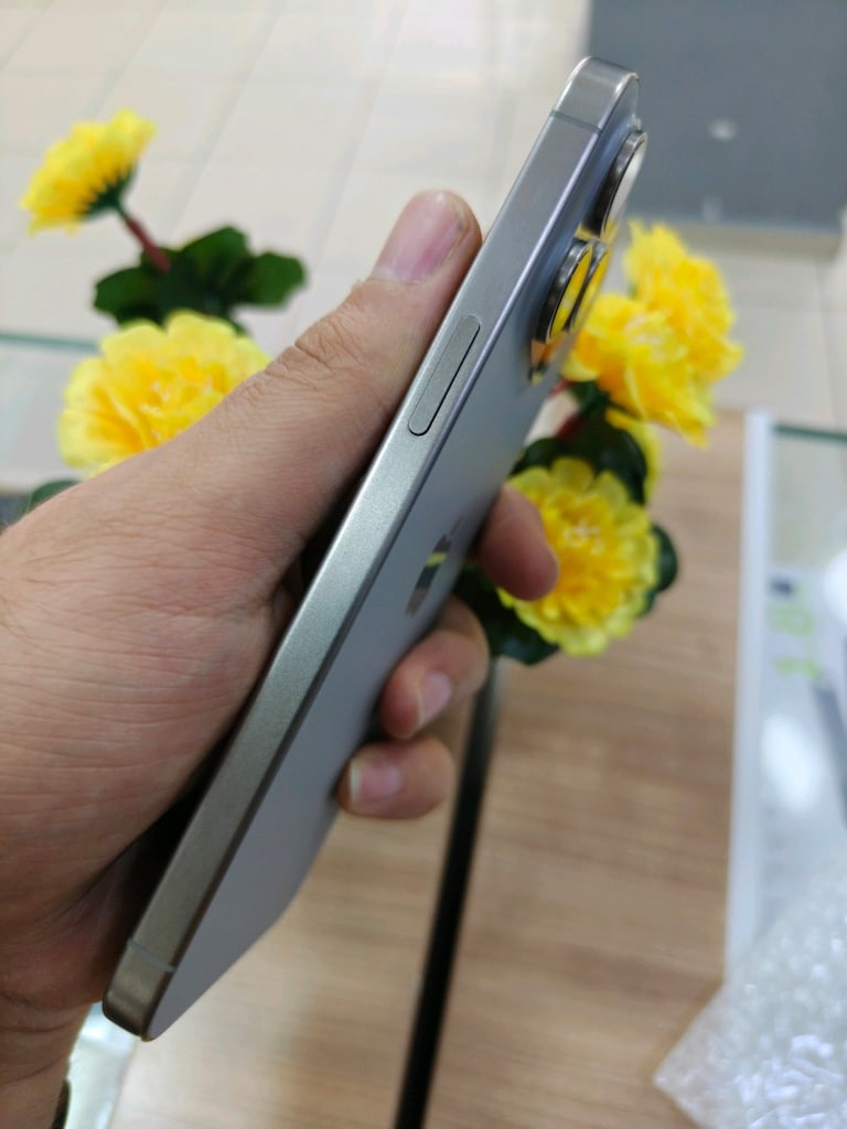 İPHONE 15 PRO MAX COK TEMİZ - 4