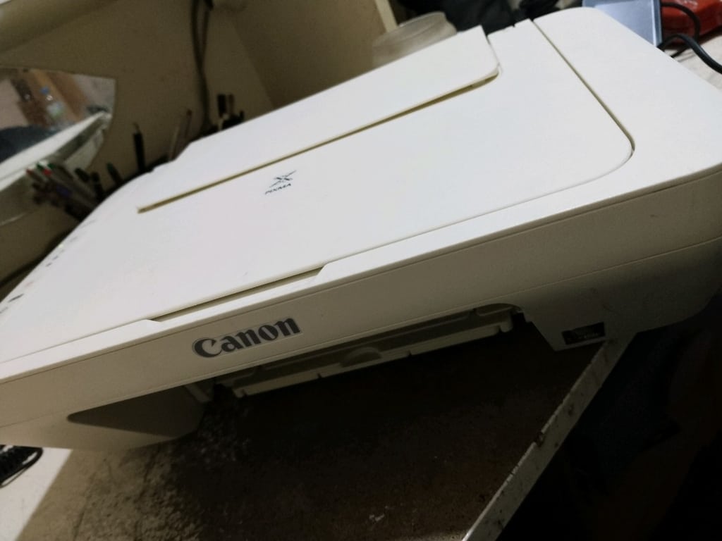 CANON MARKA KARTUŞLU YAZİCİ ( CİHAZDA IŞIK YANIYOR FAKAT HAREKET YOK ) - 9