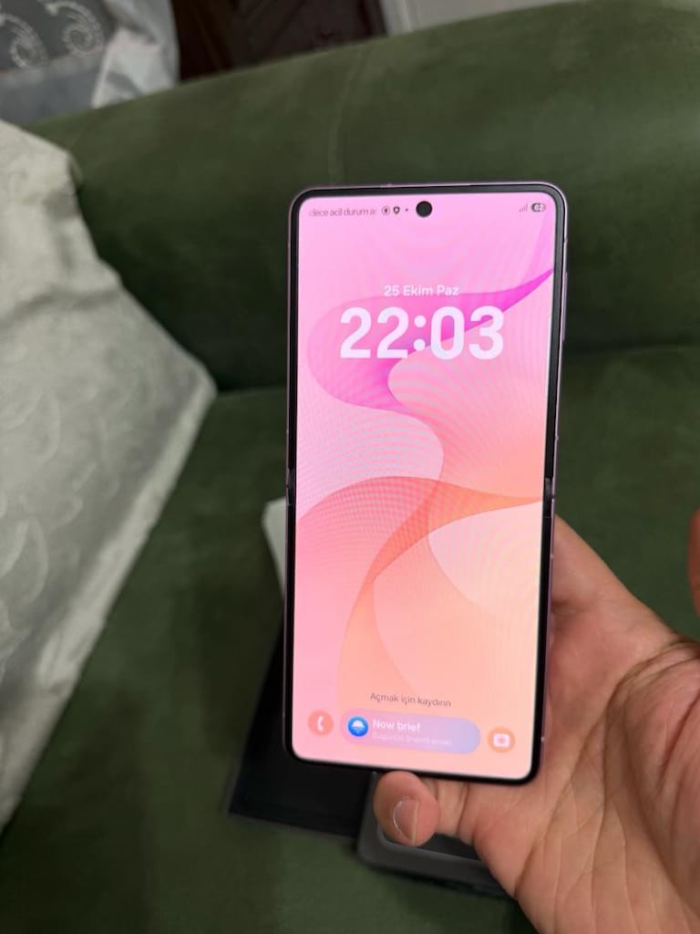 samsung Z filp 8 12/256 (24 ay garantili 1 haftalık) - 8