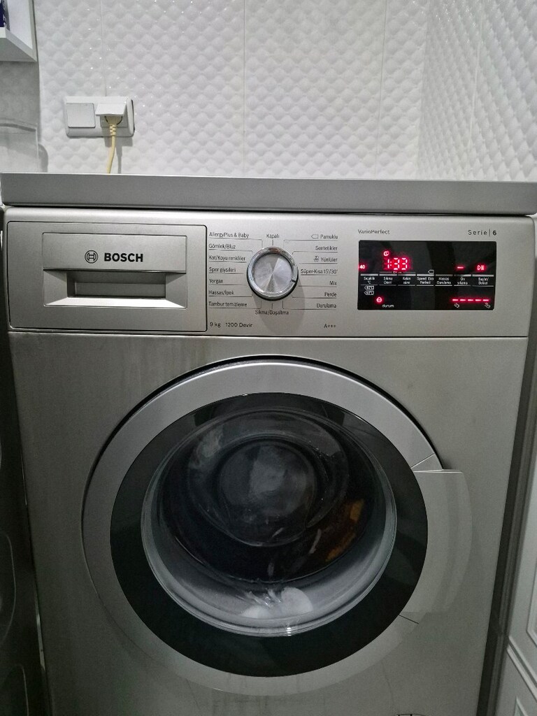 Bosch marka 9 kilo camaşır makinesi - 2