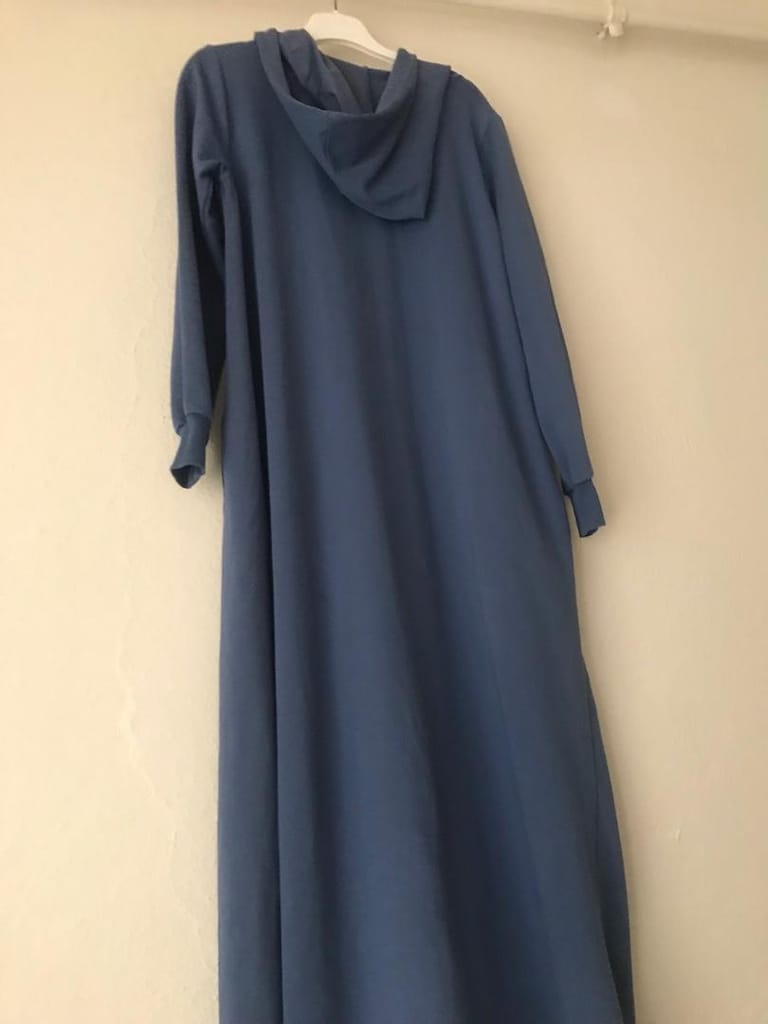 kapüşonlu uzun ferace - 3