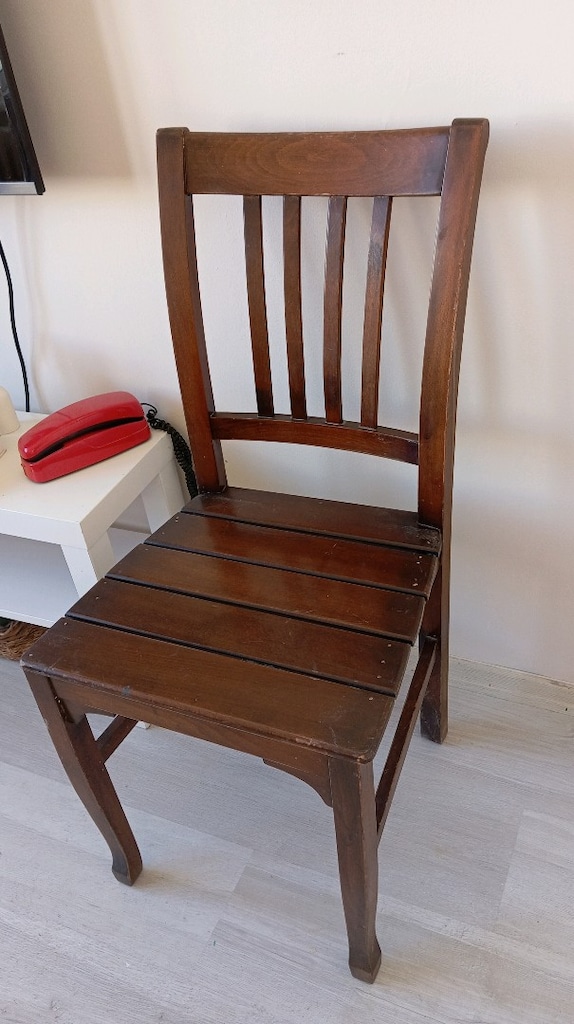 Ahşap sandalye - 2
