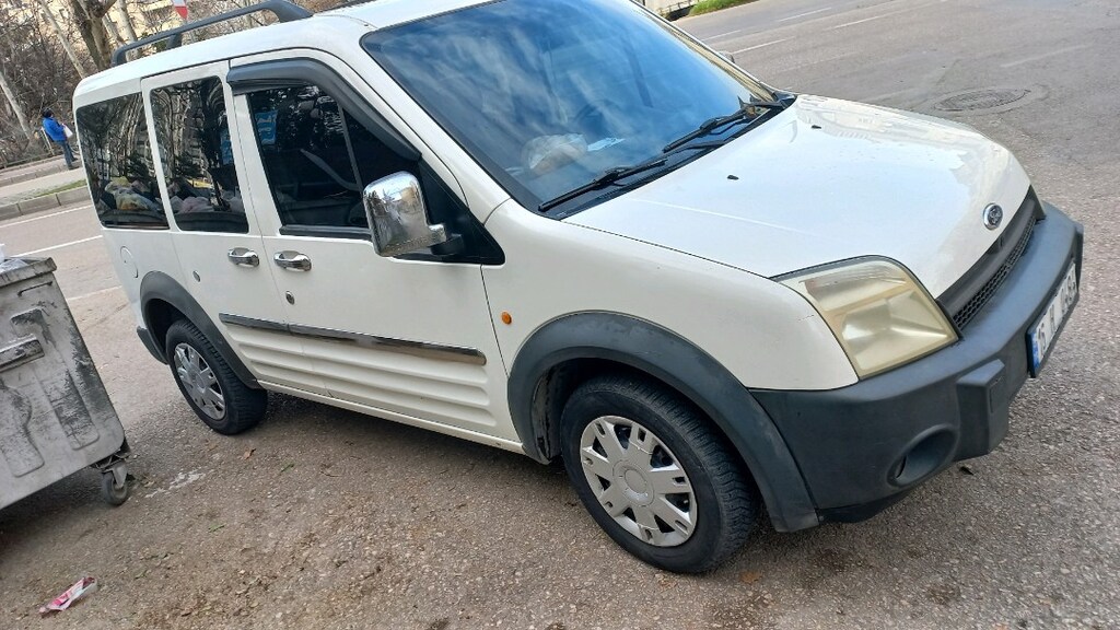 SAHİBİNDEN SATILIK 2004 MODEL CONNECT - 4
