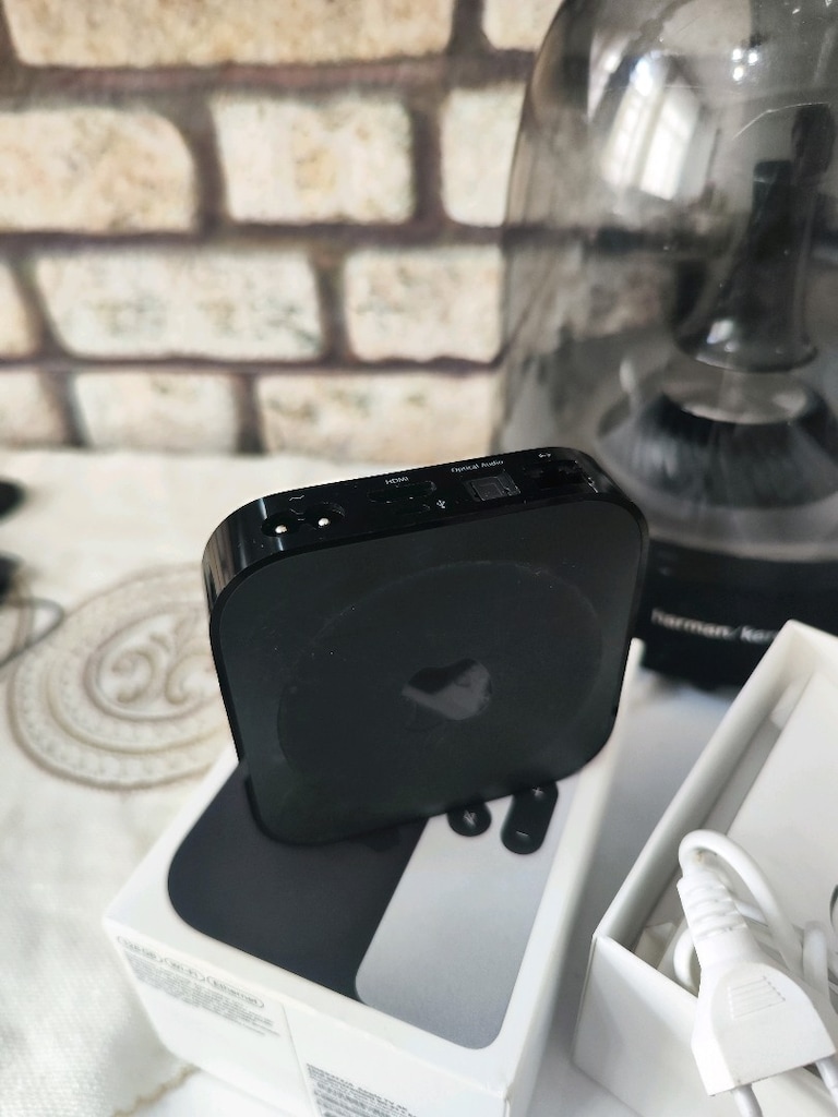 Apple Tv - 5