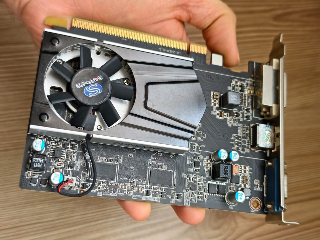 SAPPHİRE R7 240 4GB EKRAN KARTI - 3