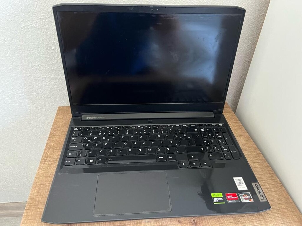 Lenovo Gaming laptop sadece 9 ay üniversitede kullandım - 3