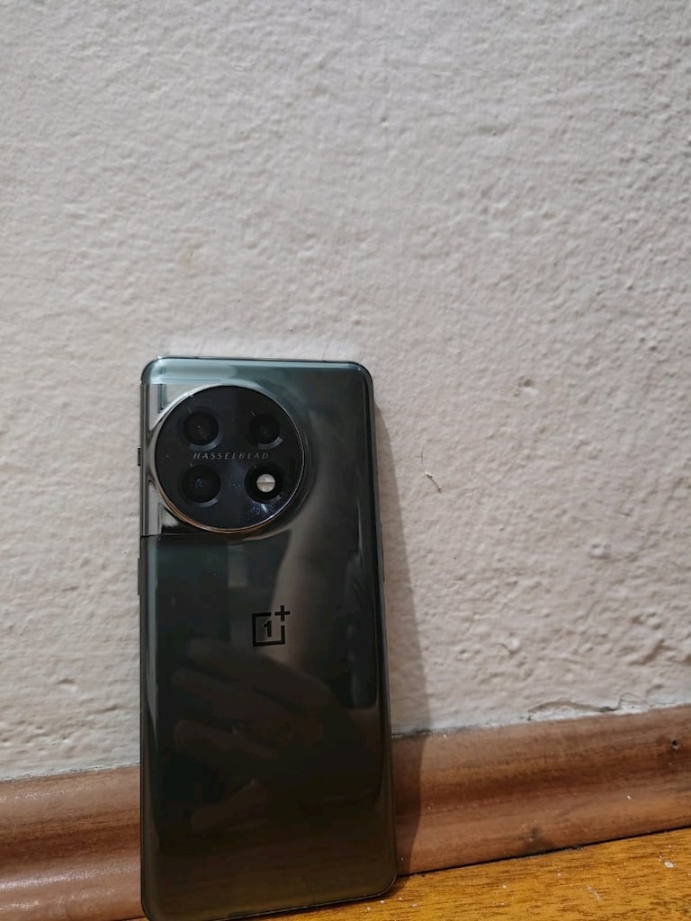 ONEPLUS 11 - 5