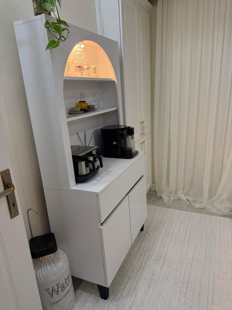 Beyaz Yeni Modern Kahve Köşesi - 2