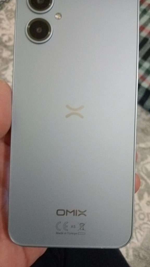 oniks iks 5 128 hafıza 4 ram - 4
