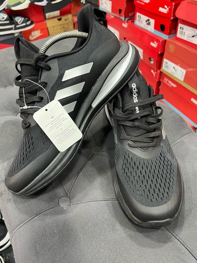 Adidas spor ayakkabı - 2