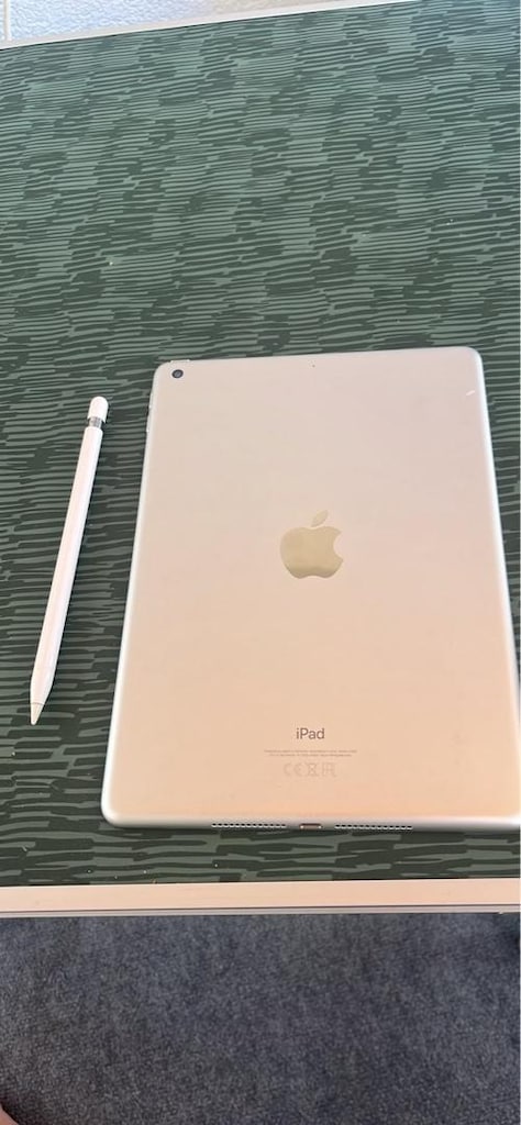Kalemle beraber iPad 6.nesil 32 gb - 2
