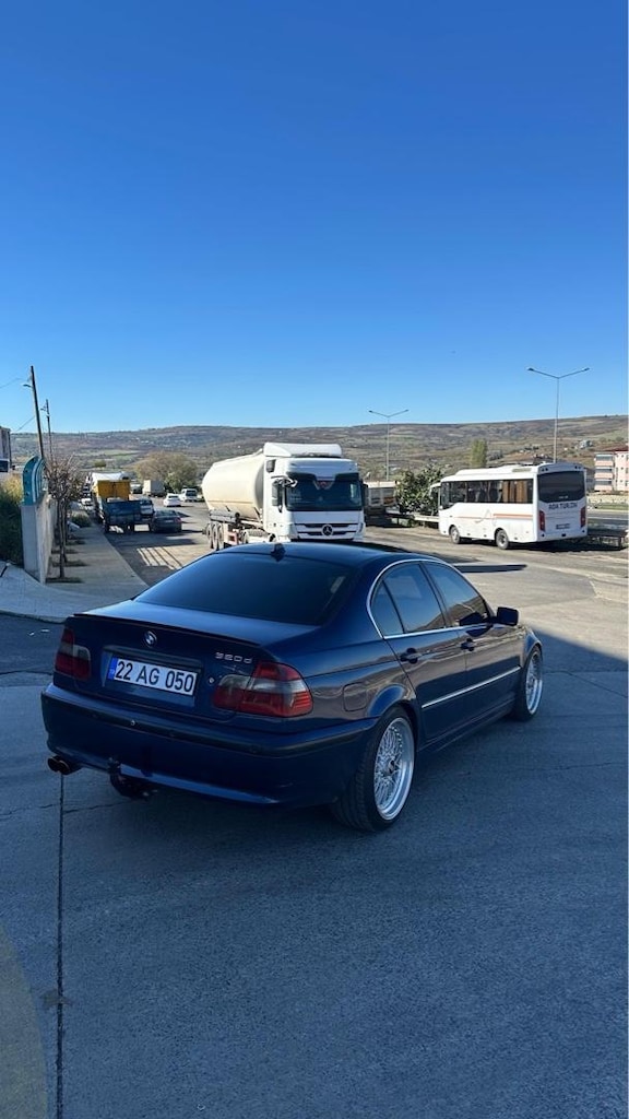BMW 320D otomatik - 2