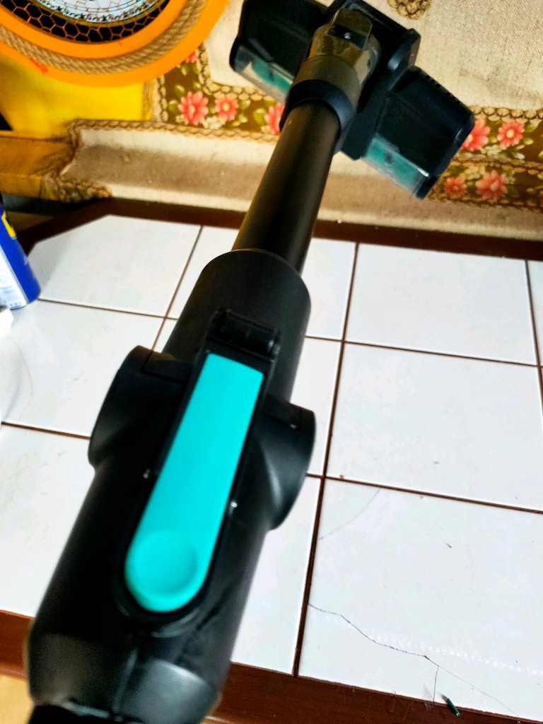 Fakir Bolt X Plus 8472 Dikey Şarjlı Süpürge borusu sorunsuz çalışmakta - 14