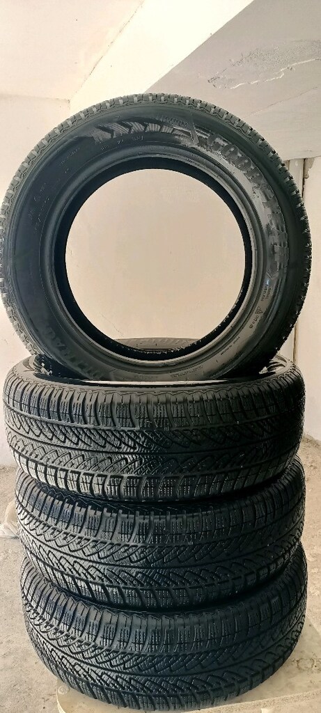 215/60/17 Goodyear ultra grip 8 96h sıfır tadinda Kışlık - 3