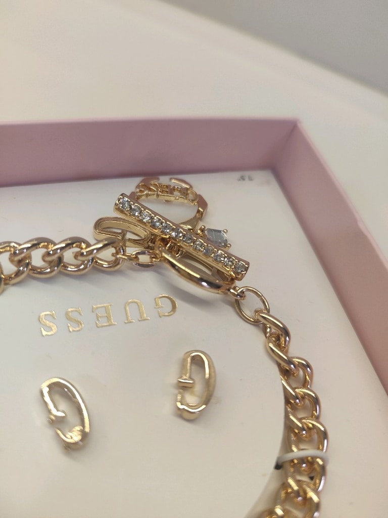 Orjinal Hediyelik Guess Charm Bileklik Küpe Set(Son ürün) — görsel 4/5
