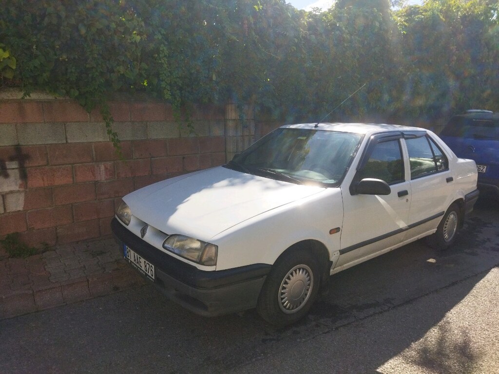 Renault 19 1.4 RNA 2000 model 158 bin km. - 9