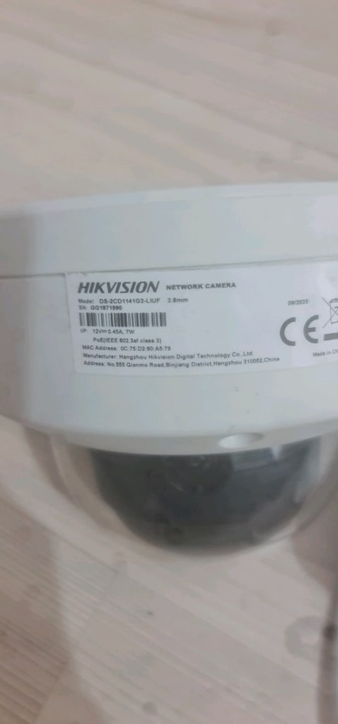 2 kamera 8 girişli kayit cihazı 1 adet 8 li poe swich 1 adet 4 tb hdd - 3