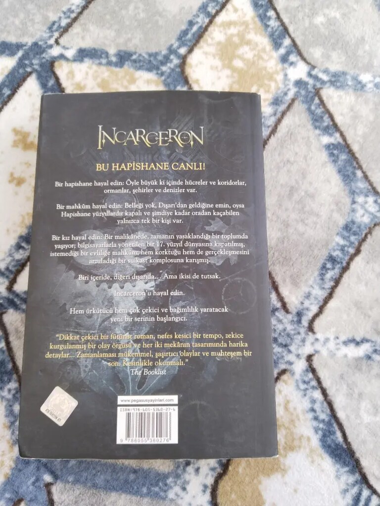 İncarceron - 2
