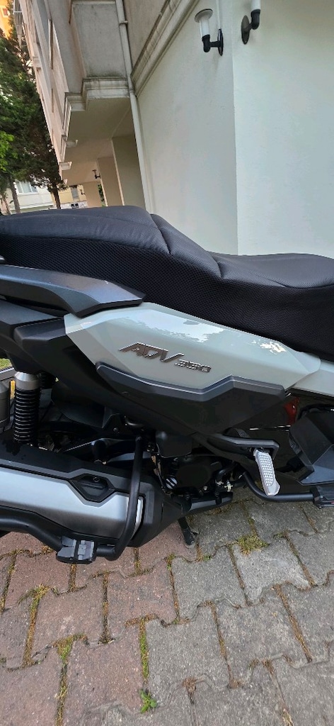 Honda ADV 350 - 4