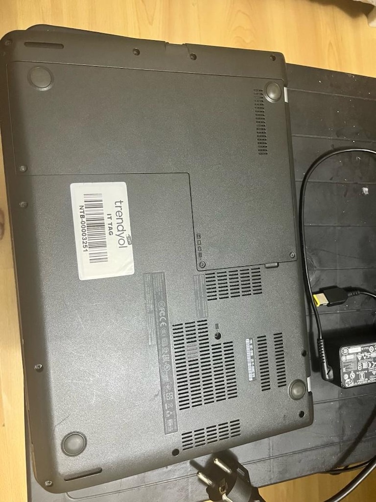 lenova i5 laptop - 8