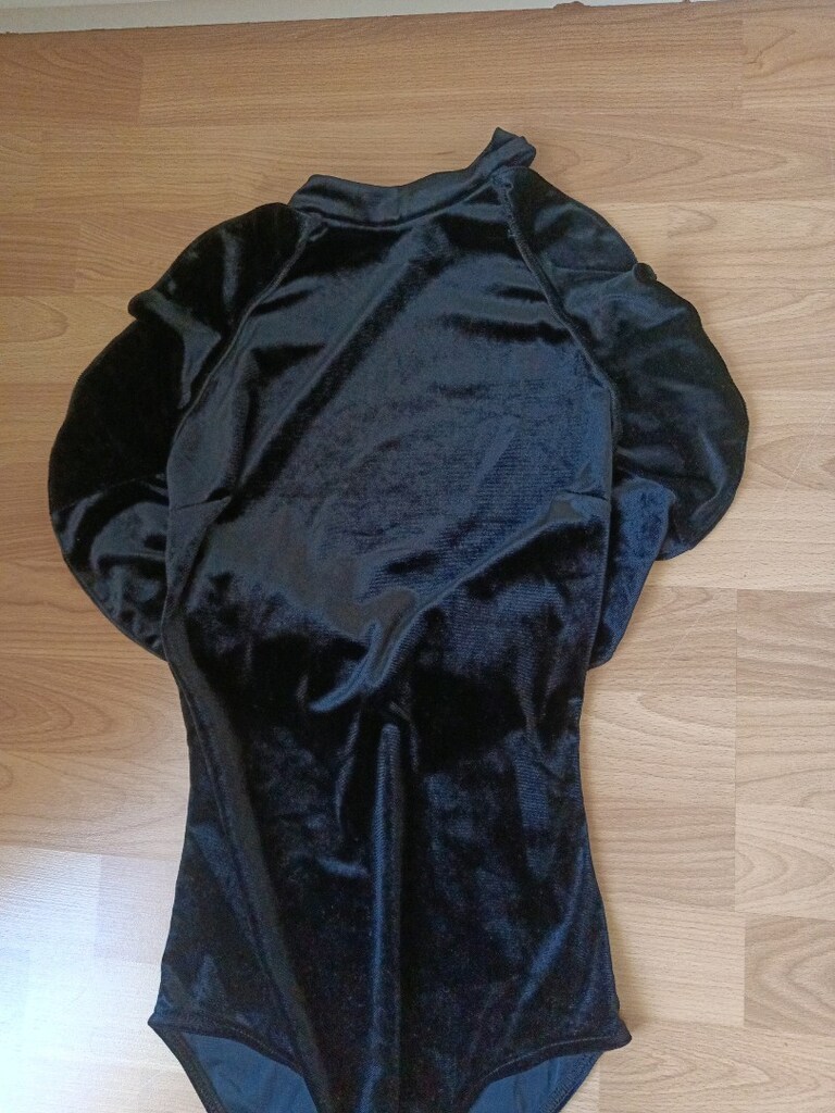 Bershka Special Edition M beden - 3