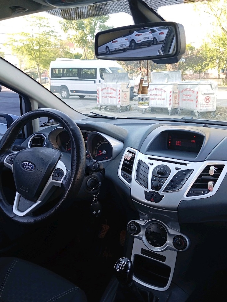 2010 Fiesta 1.4 tdci titanyum - 7