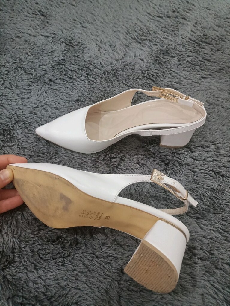 Nikah, Söz kıyafeti ve ayakkabı - 7