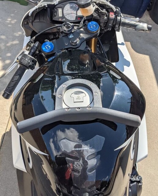 Honda CBR600RR Yolcu Tutacağı / Tank Üstü Pillion Grip (3D Baskı)