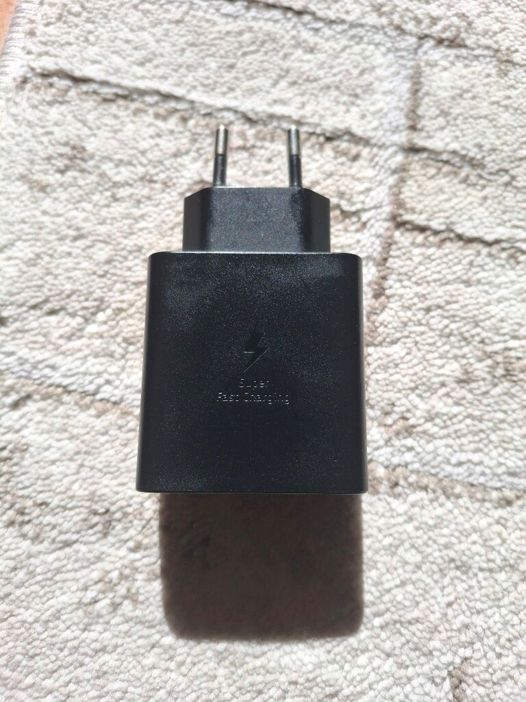 Samsung EP-TA220N 35 W Super Hızlı Şarj Adaptörü - 2