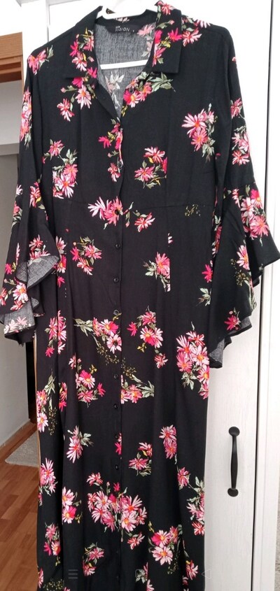 LC Waikiki Çiçekli Elbise