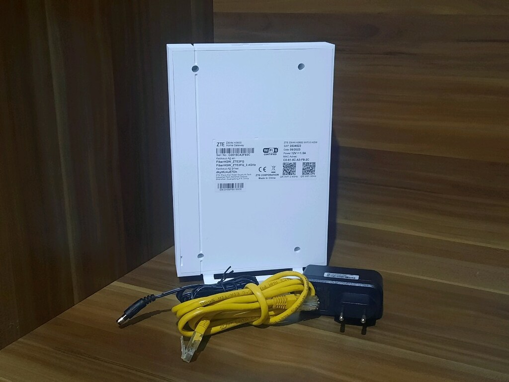 WİFİ 6 FİBER MODEM YENİ NESİL 5G VE 2.4G, ZTE, F82C - 3