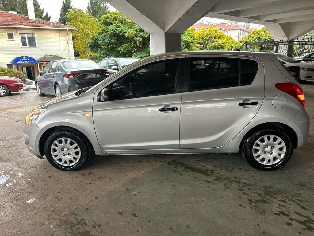 2011 1.4 TAM OTOMATİK 103.000 km’de BENZİNLİ - 4