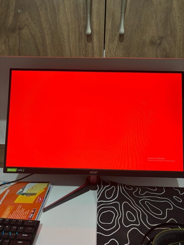 Acer Nitro VG272 240Hz 0.1ms / 1ms IPS Gaming Monitör - 5
