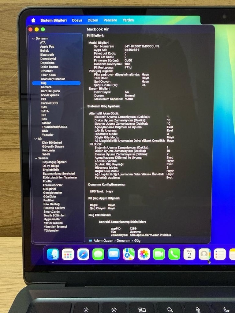 MacBook Air / M5 / 13 inç / 16 GB Ram / 512 GB Ssd - 3