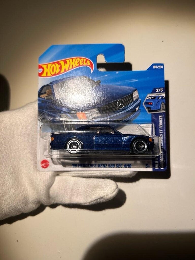 Hot Wheels Mercedes 560 SEC AMG - 3