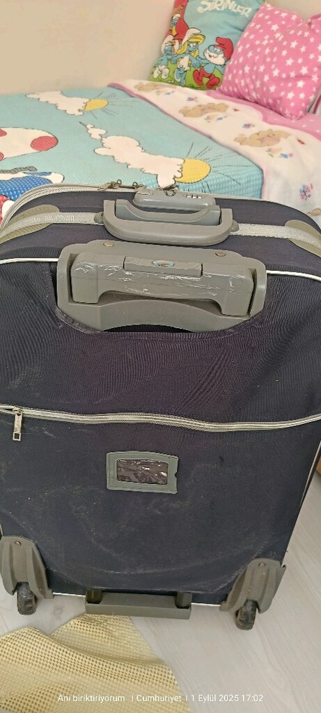 büyük boy çok gözlü ve de çok kullanışlı valiz gel gör al kullan. - 4
